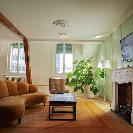 Familienwohnung Im Herzen Von Mit Pool Und Sauna Apartment