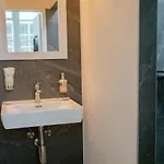 Familienwohnung Im Herzen Von Mit Pool Und Sauna * Bern