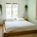 Lejlighed Familienwohnung Im Herzen Von Mit Pool Und Sauna