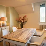 Lejlighed Familienwohnung Im Herzen Von Mit Pool Und Sauna