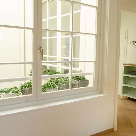 Familienwohnung Im Herzen Von Mit Pool Und Sauna Berna