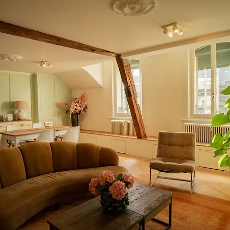 Familienwohnung Im Herzen Von Mit Pool Und Sauna Апартаменты *