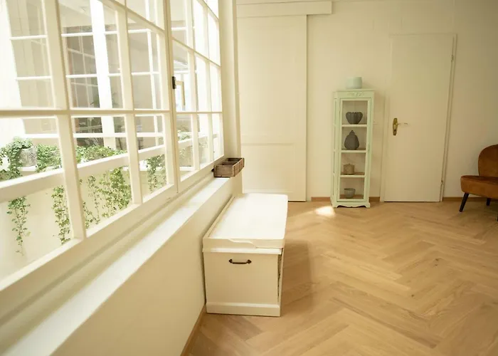 Familienwohnung Im Herzen Von Mit Pool Und Sauna Апартаменты Берн