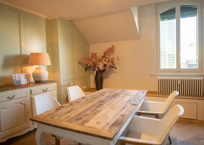 Lejlighed Familienwohnung Im Herzen Von Mit Pool Und Sauna